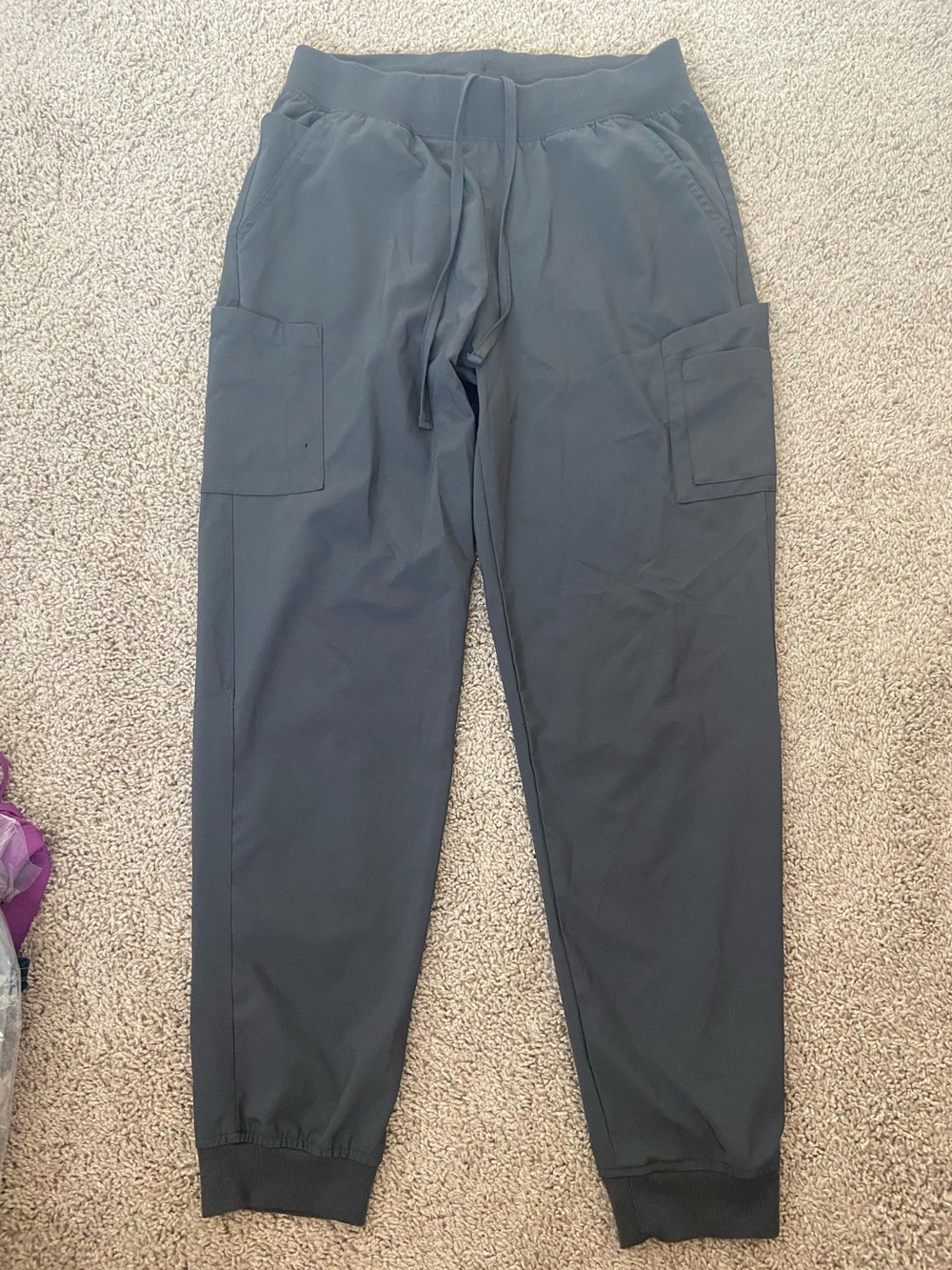 Women’s Medium Pewter Scrub Pants - Easy Stretch by UA